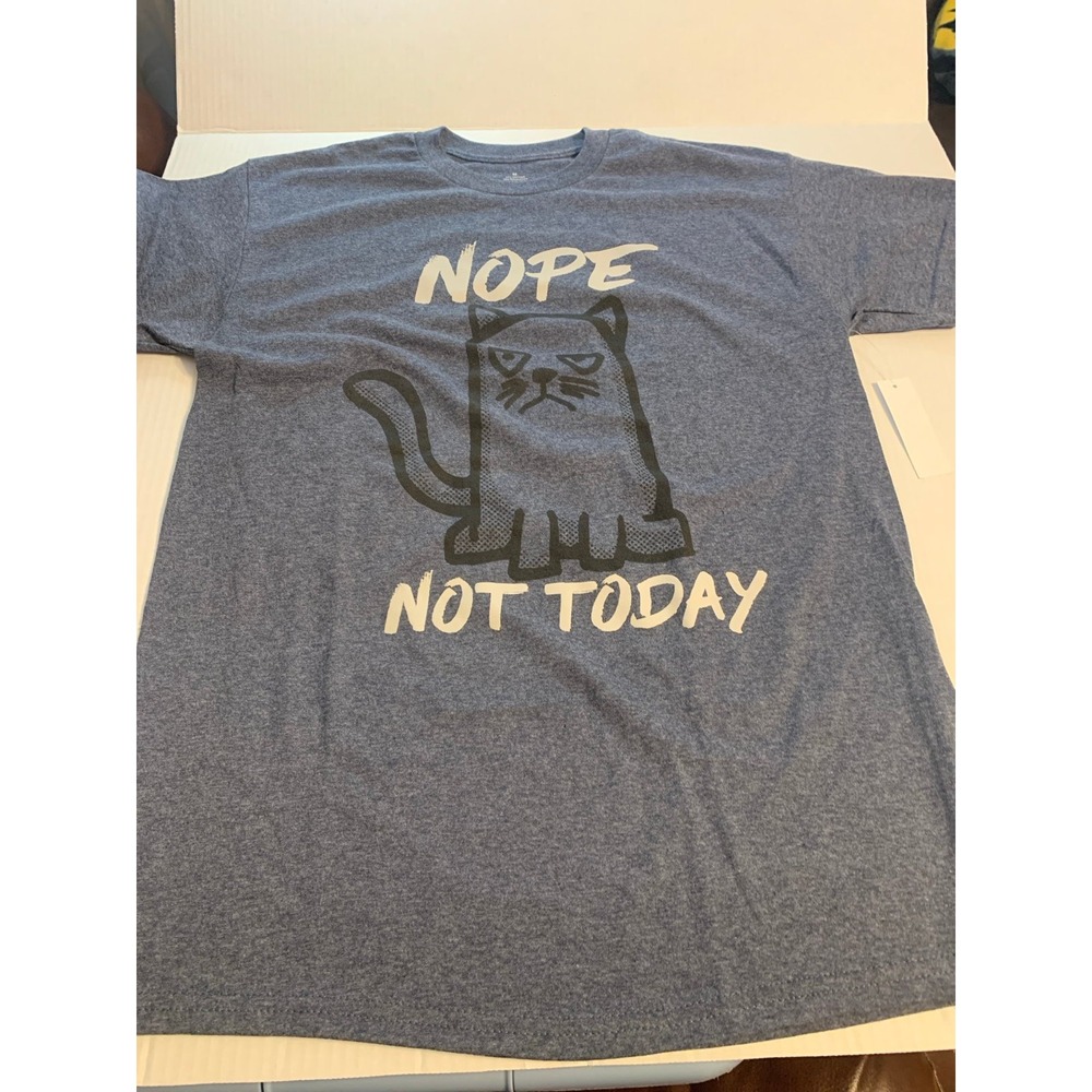 Mens T-shirt size medium